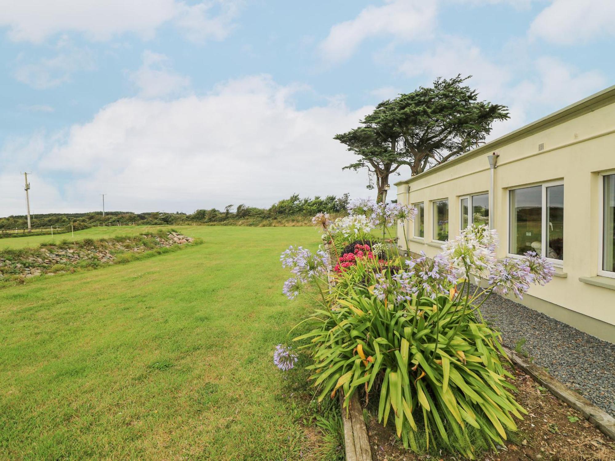 Sanderling Lodge Greenfield Cross Roads Exterior photo